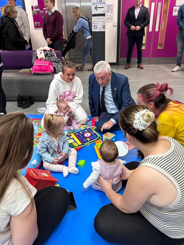 Sir Lindsay Hoyle officially opens Babyzone Chorley